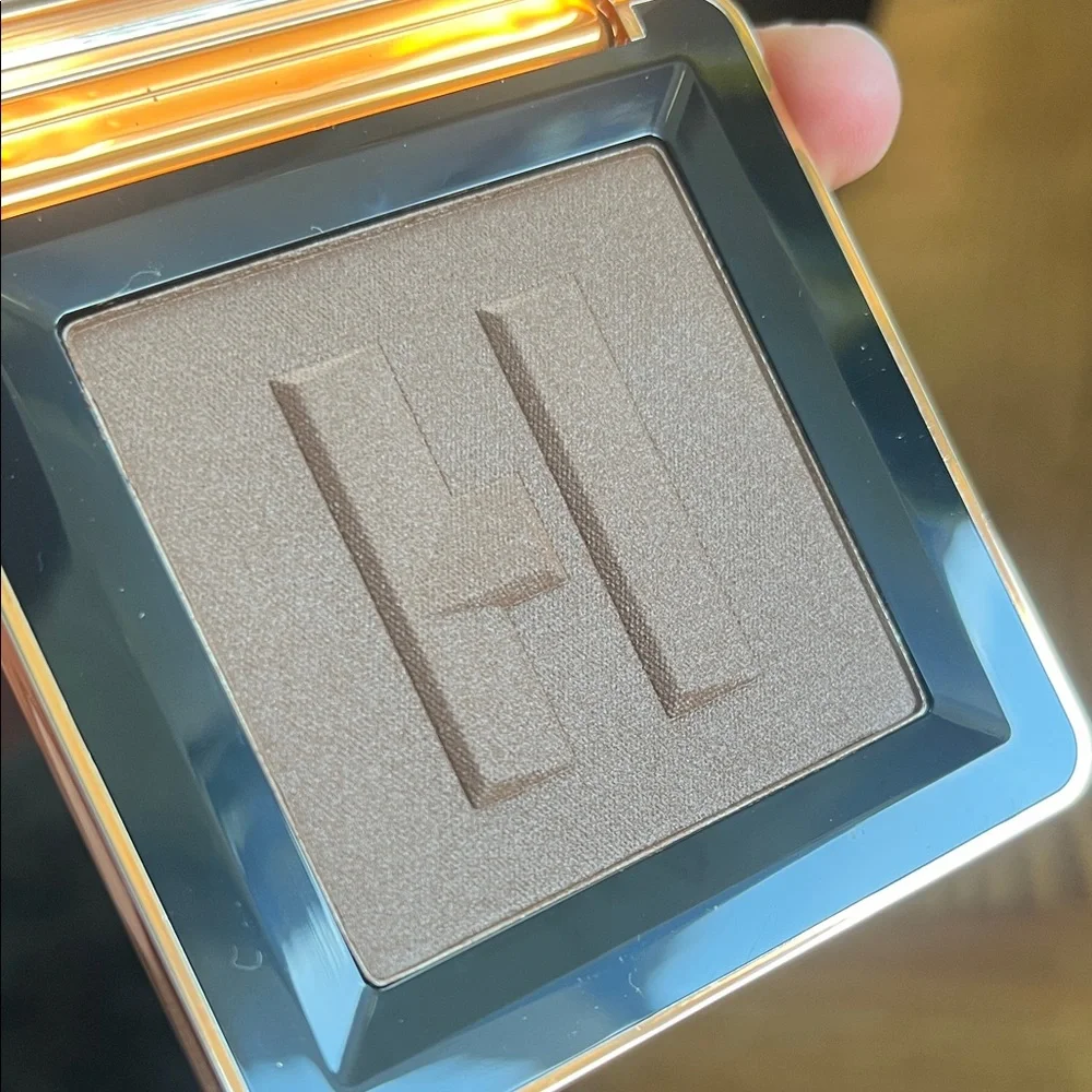 Haus Labs by Lady Gaga Velvet Bronzer in Deep Level 12 - Shimmery Brown
